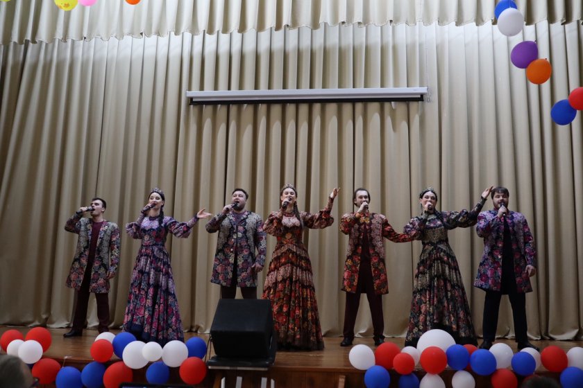 Едины в мыслях и делах!